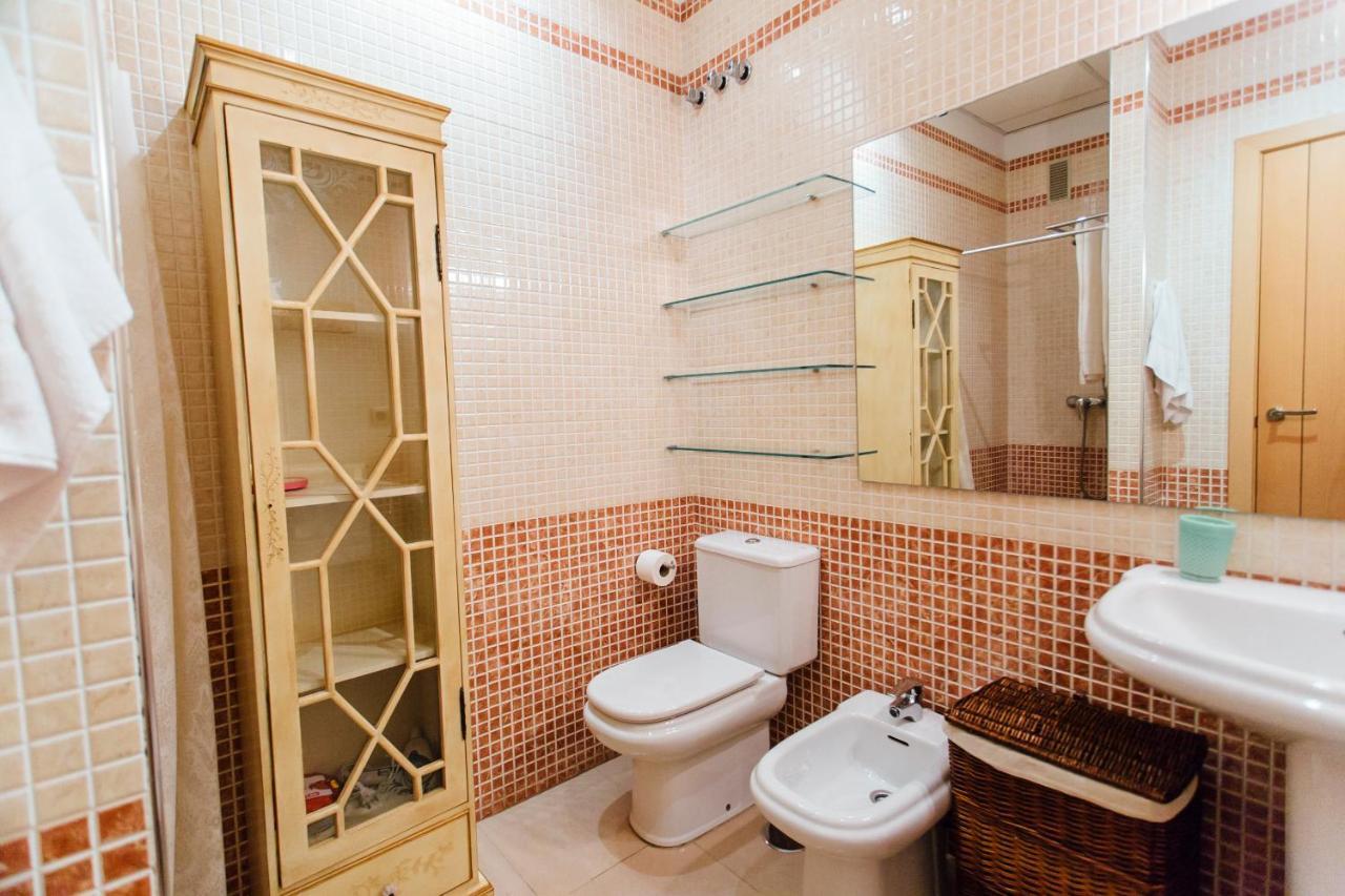 Bright And Central- 2Bd 1Bth- Malhara Seville Exterior photo