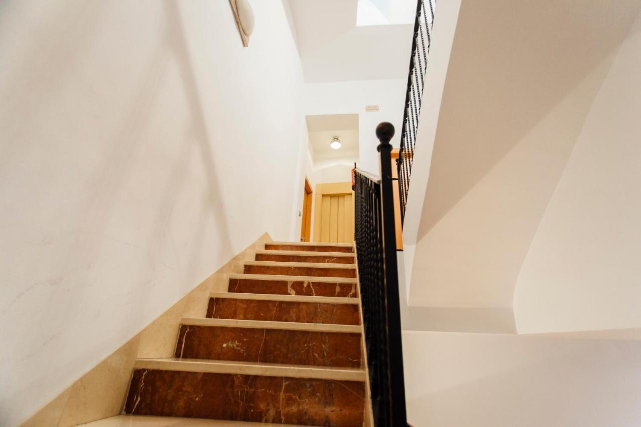 Bright And Central- 2Bd 1Bth- Malhara Seville Exterior photo