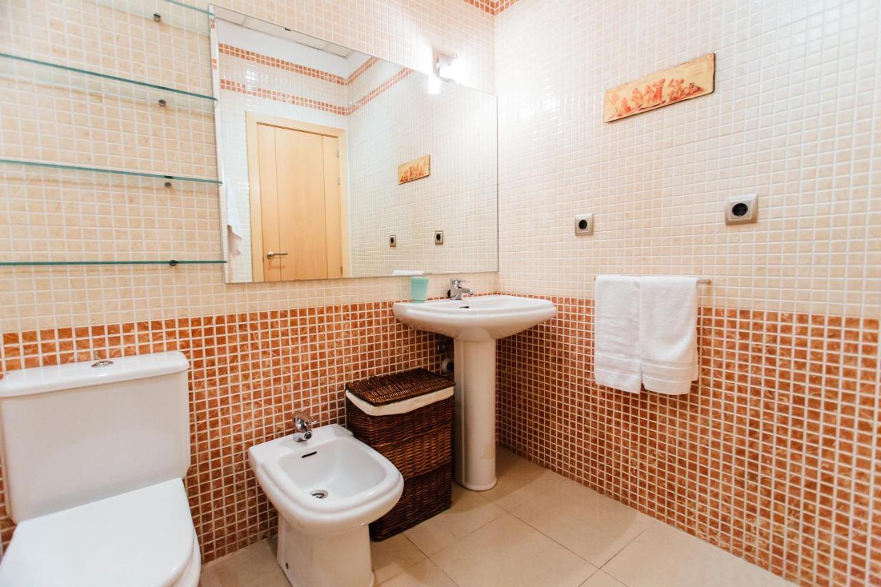 Bright And Central- 2Bd 1Bth- Malhara Seville Exterior photo